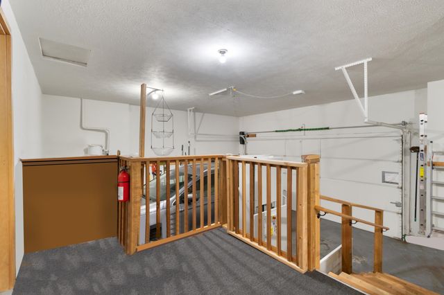 801 E Huron Dr, Spokane, WA 99208