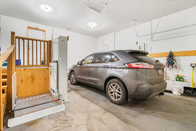 801 E Huron Dr, Spokane, WA 99208