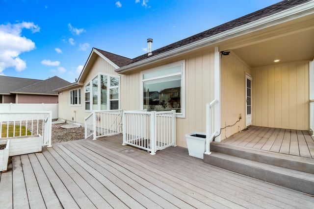 801 E Huron Dr, Spokane, WA 99208