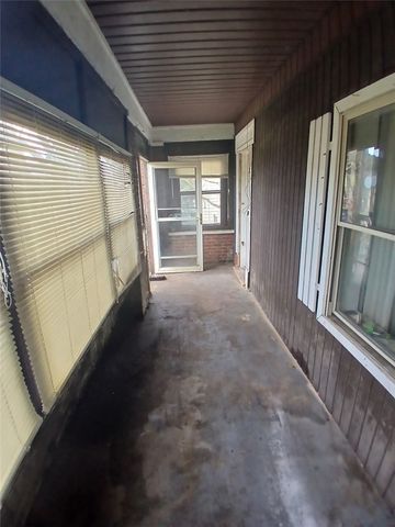 1829 Woodward Ave, Brookline, PA 15226