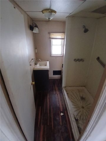 1829 Woodward Ave, Brookline, PA 15226