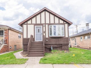 11118 S Trumbull Avenue, Chicago, IL 60655