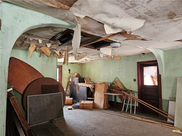 937 Larimer, Wilkins Twp, PA 15145