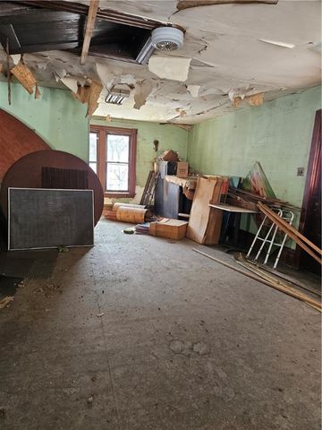 937 Larimer, Wilkins Twp, PA 15145