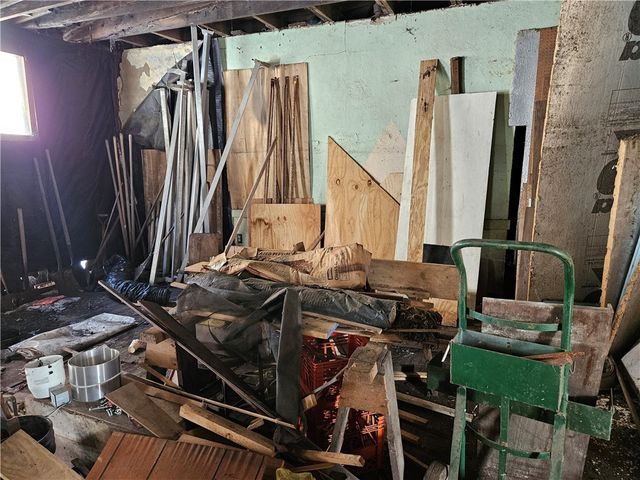 937 Larimer, Wilkins Twp, PA 15145