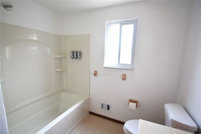 229 Springwood Drive, Penn Hills, PA 15147