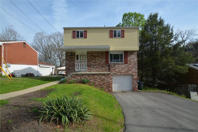 229 Springwood Drive, Penn Hills, PA 15147