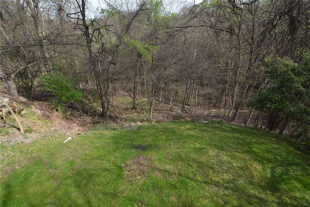 229 Springwood Drive, Penn Hills, PA 15147