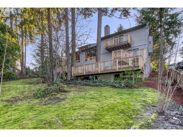4635 Nw KAHNEETA Dr, Portland, OR 97229