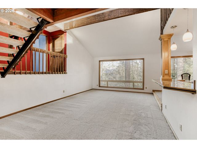 4635 Nw KAHNEETA Dr, Portland, OR 97229