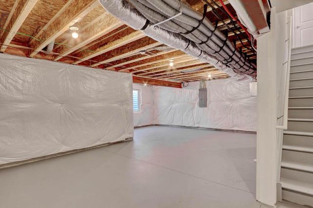 7062 Oakmont ROAD, Mount Pleasant, WI 53403