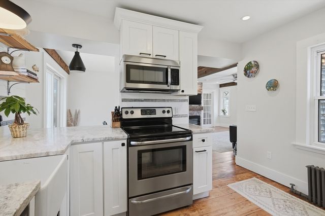 28 Village Street 2, Marblehead, MA 01945