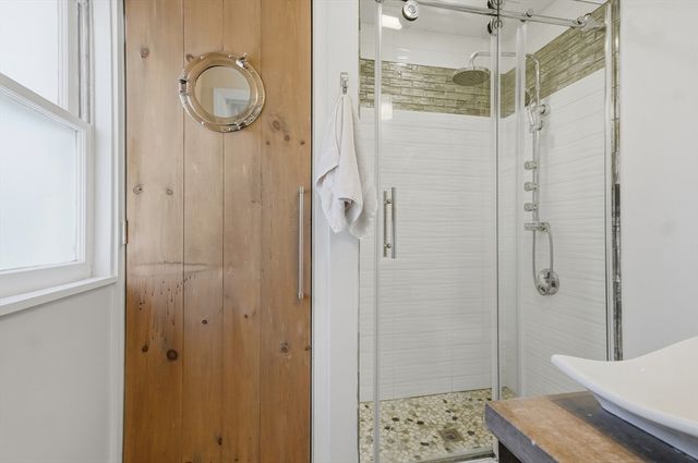 28 Village Street 2, Marblehead, MA 01945