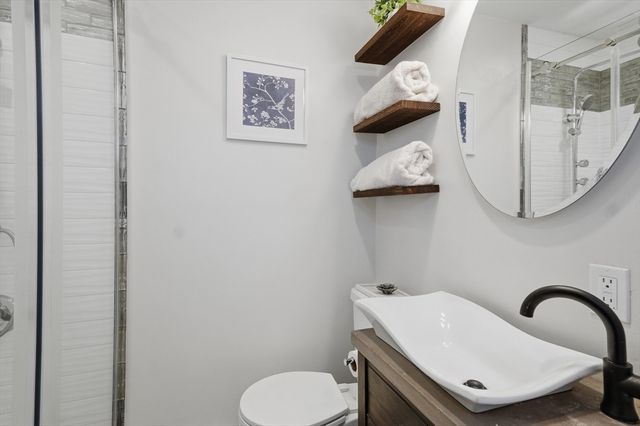 28 Village Street 2, Marblehead, MA 01945