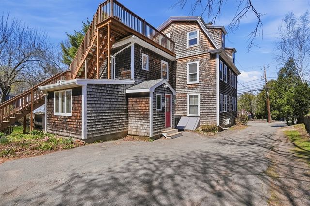 28 Village Street 2, Marblehead, MA 01945