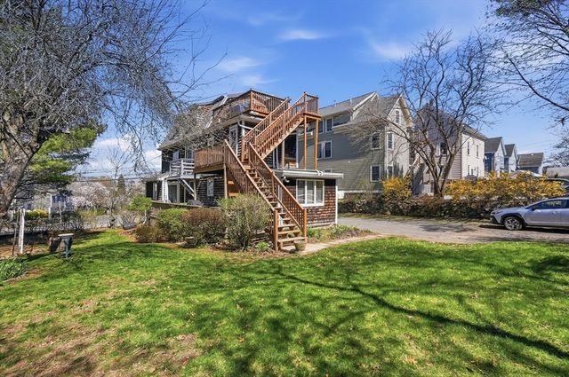 28 Village Street 2, Marblehead, MA 01945