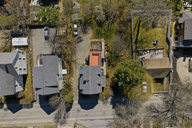 28 Village Street 2, Marblehead, MA 01945
