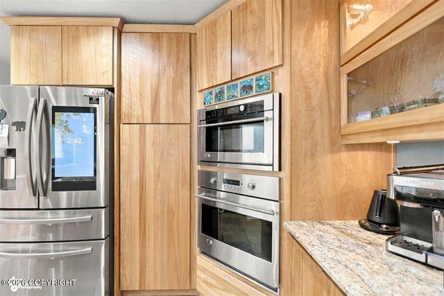 8670 Kushtaka Circle, Anchorage, AK 99504