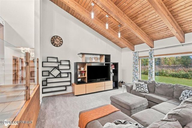 8670 Kushtaka Circle, Anchorage, AK 99504