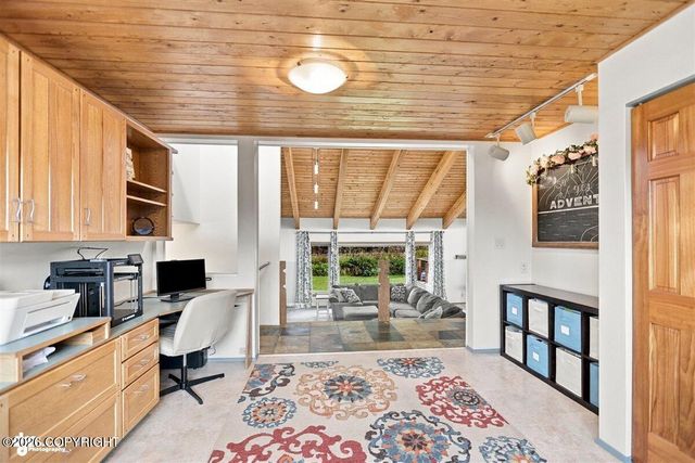 8670 Kushtaka Circle, Anchorage, AK 99504
