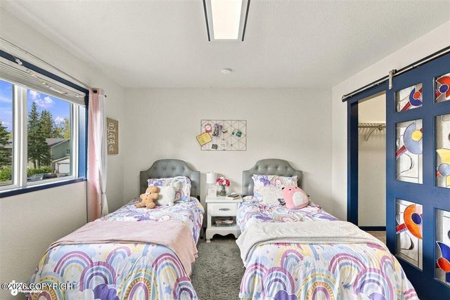 8670 Kushtaka Circle, Anchorage, AK 99504