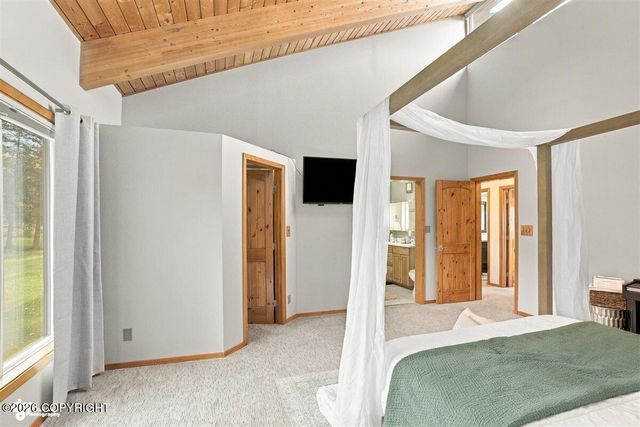 8670 Kushtaka Circle, Anchorage, AK 99504