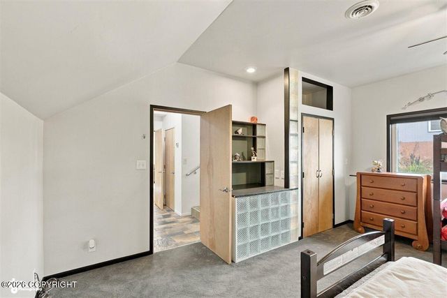 8670 Kushtaka Circle, Anchorage, AK 99504