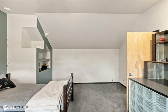 8670 Kushtaka Circle, Anchorage, AK 99504