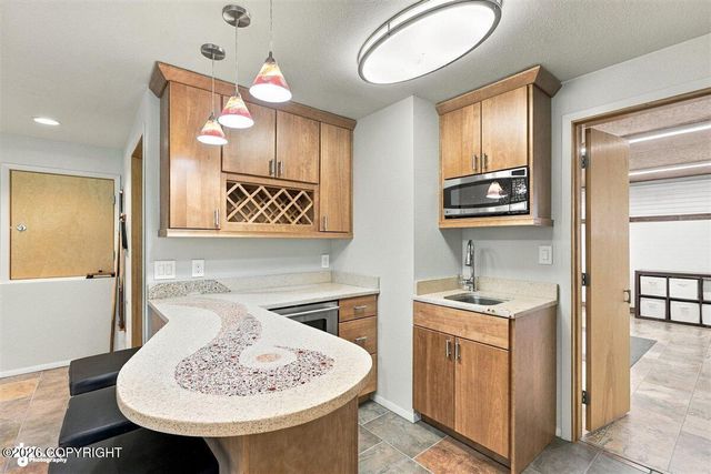 8670 Kushtaka Circle, Anchorage, AK 99504