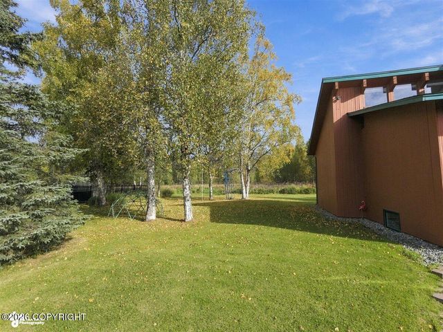 8670 Kushtaka Circle, Anchorage, AK 99504