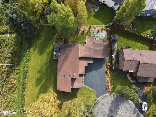 8670 Kushtaka Circle, Anchorage, AK 99504