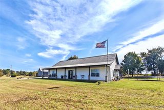 17648 W Grandview Road, Tahlequah, OK 74464