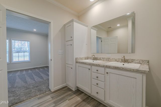 207 Old Nc 75 S, Stem, NC 27581