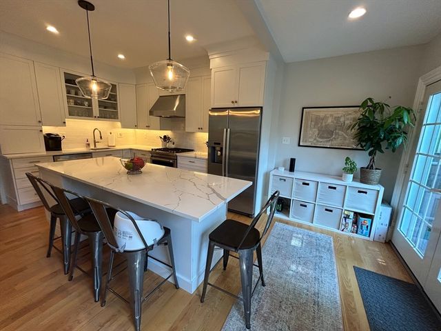 554 Washington Street SF, Dedham, MA 02026