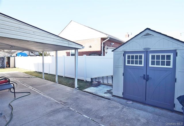 76 Hoffman Avenue, Elmont, NY 11003