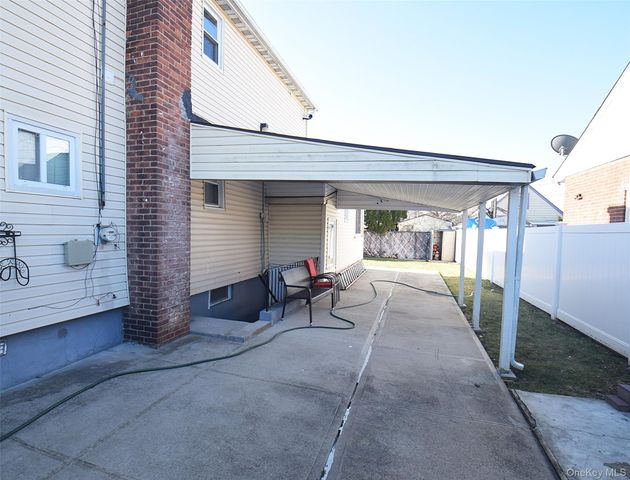 76 Hoffman Avenue, Elmont, NY 11003