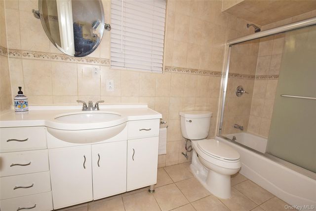 76 Hoffman Avenue, Elmont, NY 11003