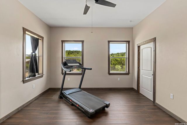 486 Camino Real Rd, Kerrville, TX 78028