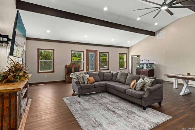 486 Camino Real Rd, Kerrville, TX 78028