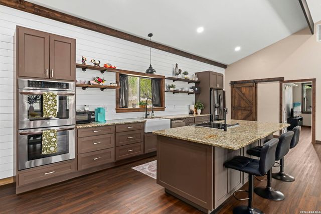 486 Camino Real Rd, Kerrville, TX 78028