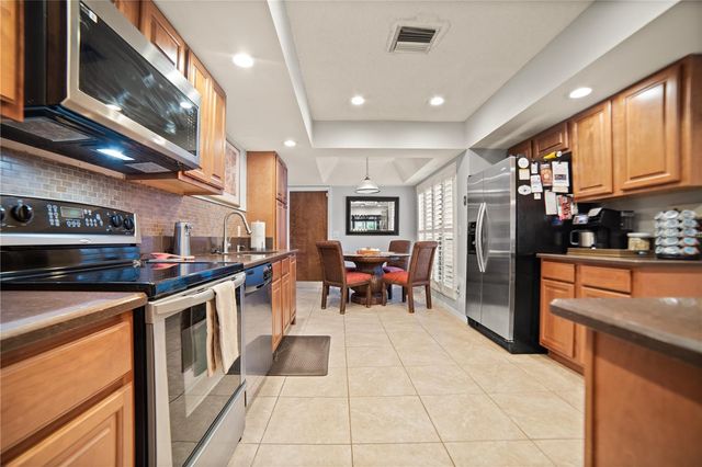 185 GOLF CLUB DRIVE A, Longwood, FL 32779