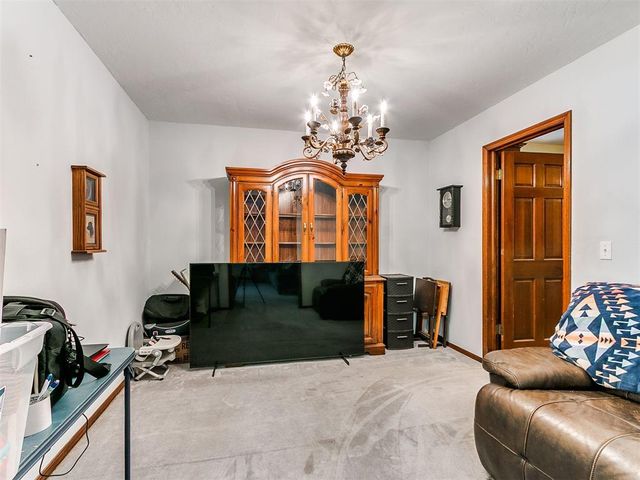 13 Northridge Road, Shawnee, OK 74804