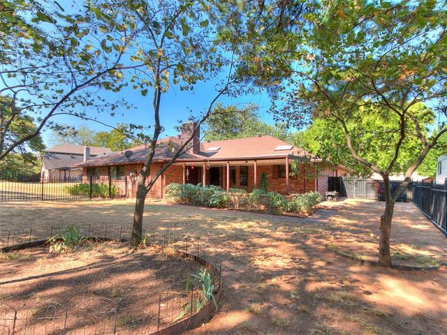 13 Northridge Road, Shawnee, OK 74804