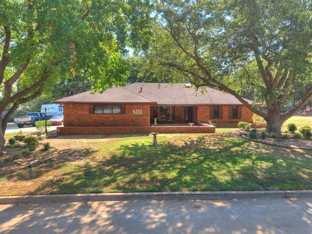 13 Northridge Road, Shawnee, OK 74804