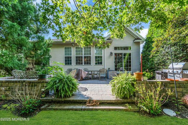 31 Arborridge Drive, Forked River, NJ 08731