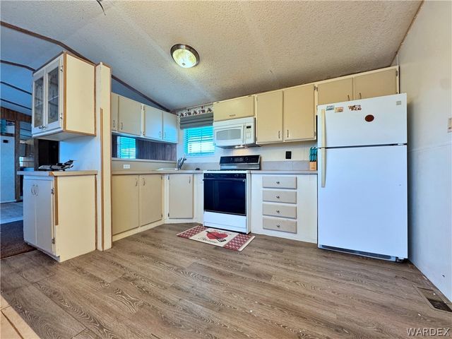 4507 S Cielo Azul Drive, Fort Mohave, AZ 86426