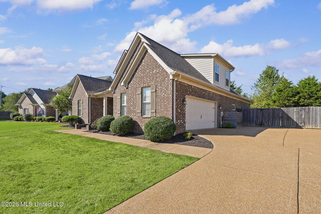 2060 Jefferson Parkway, Hernando, MS 38632 — photo 3