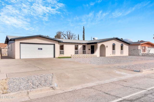 9325 W H Burges Drive, El Paso, TX 79925