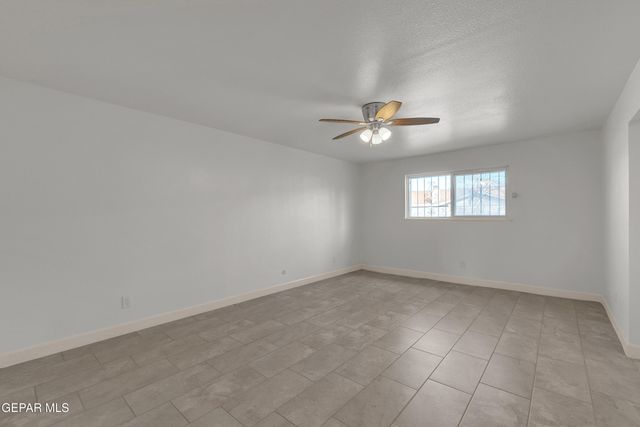 9325 W H Burges Drive, El Paso, TX 79925