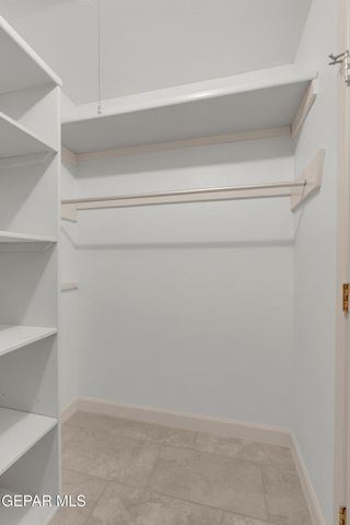 9325 W H Burges Drive, El Paso, TX 79925